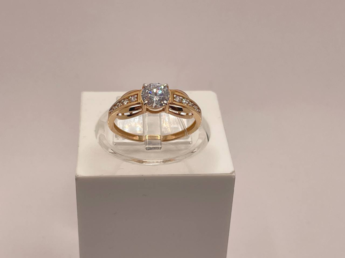 КОЛЬЦО С КАМНЯМИ (Au 585)