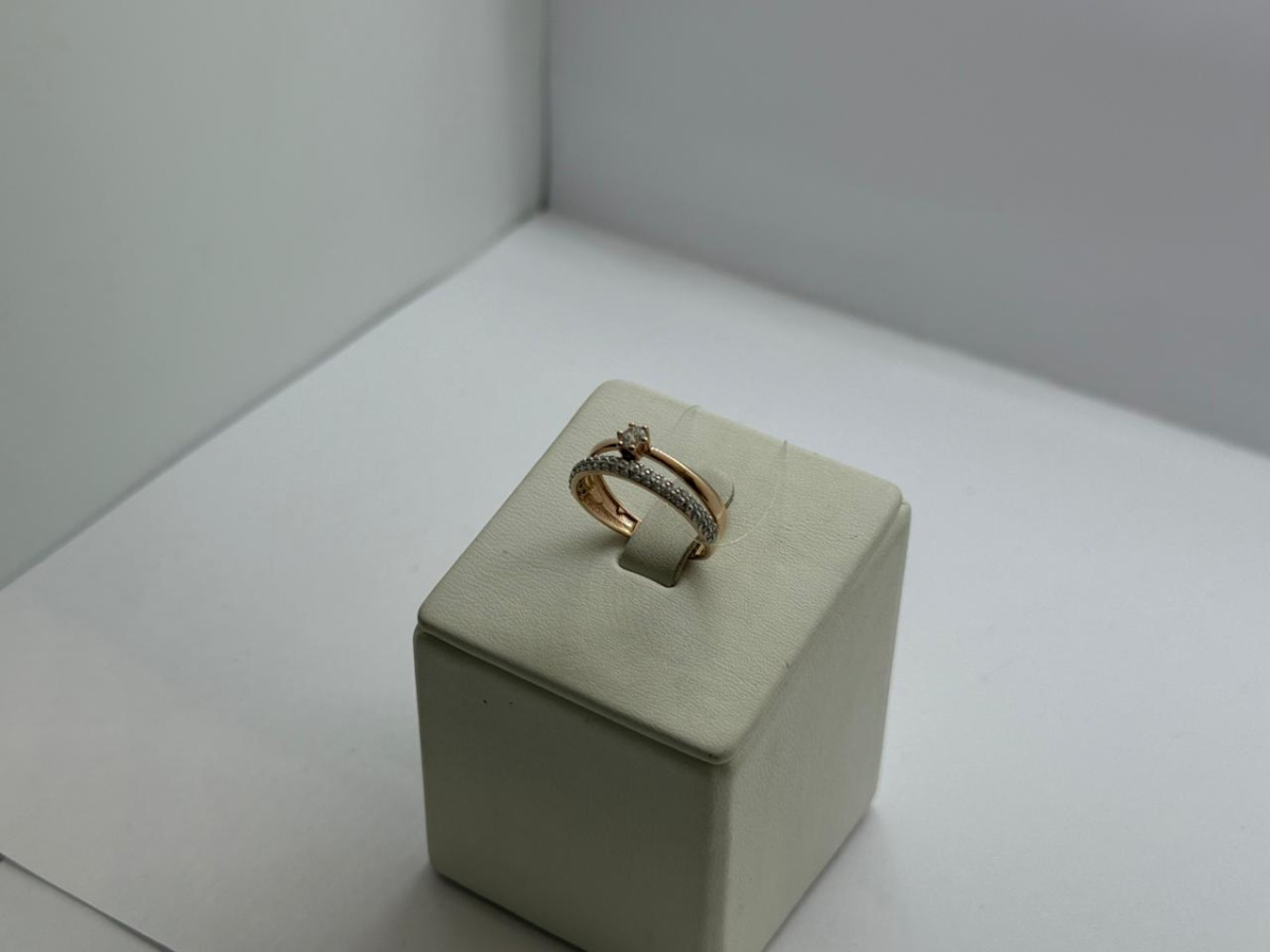 КОЛЬЦО С КАМНЯМИ (Au 585)