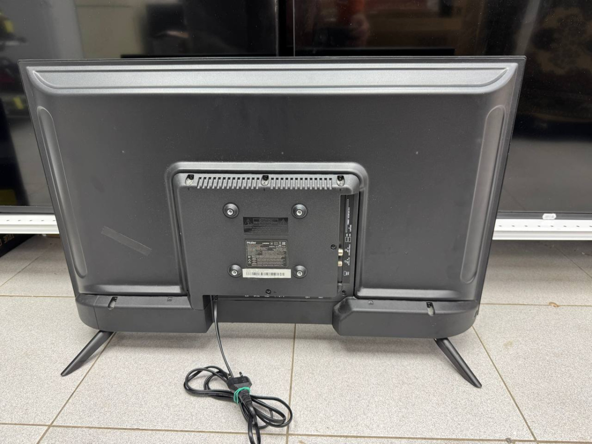 LED Телевизор Haier 32 Smart TV S1