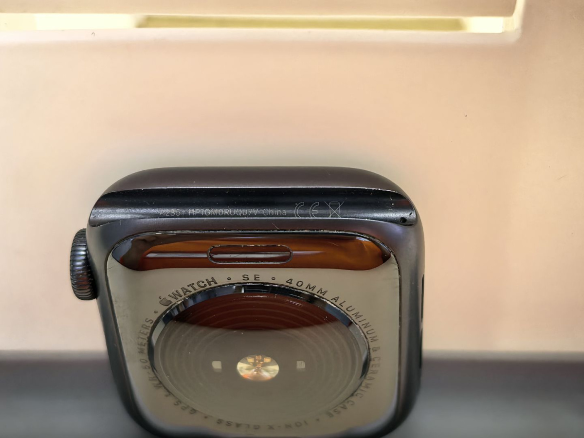 Смарт-часы Apple Watch SE 2020 40mm