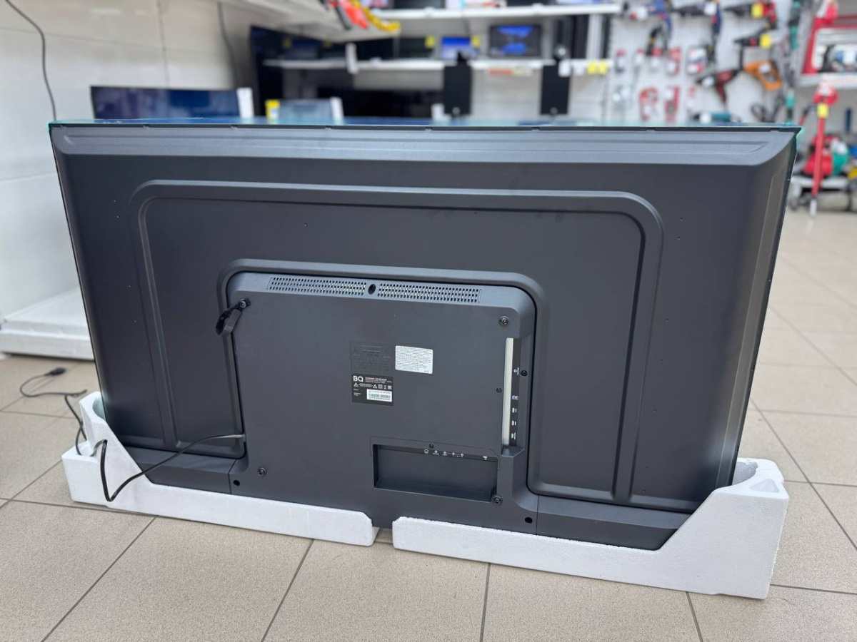 LED Телевизор BQ 50FSU42B