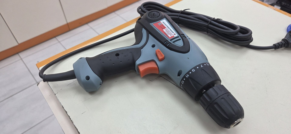 Шуруповерт Электроприбор ДШ-700ДМ