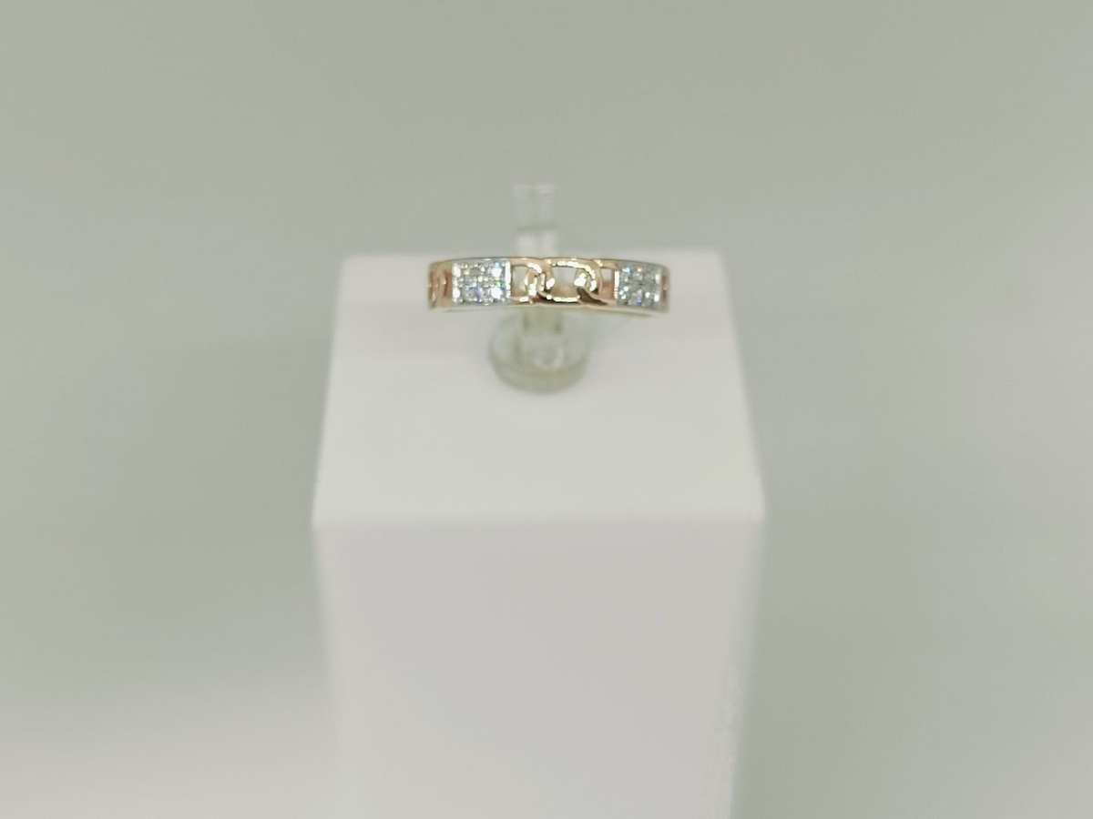 КОЛЬЦО С КАМНЯМИ (Au 585)