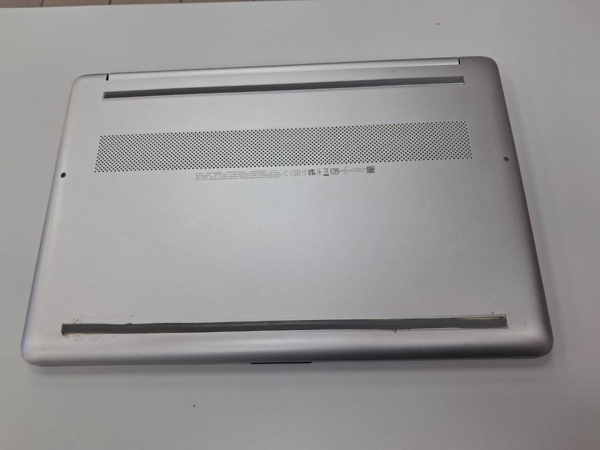 Ноутбук HP; Ryzen 5 5500U, AMD Radeon (TM) Graphics, 16 Гб, Нет, 500 Гб