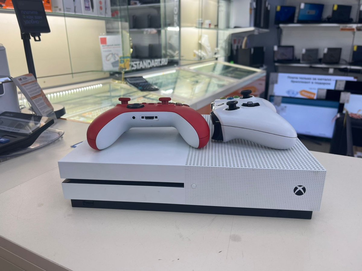 Игровая приставка Xbox One S 500Gb