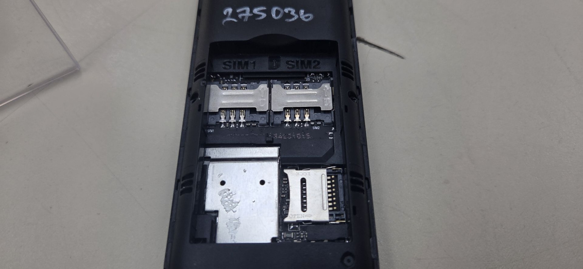 Мобильный телефон Sunwind Strike