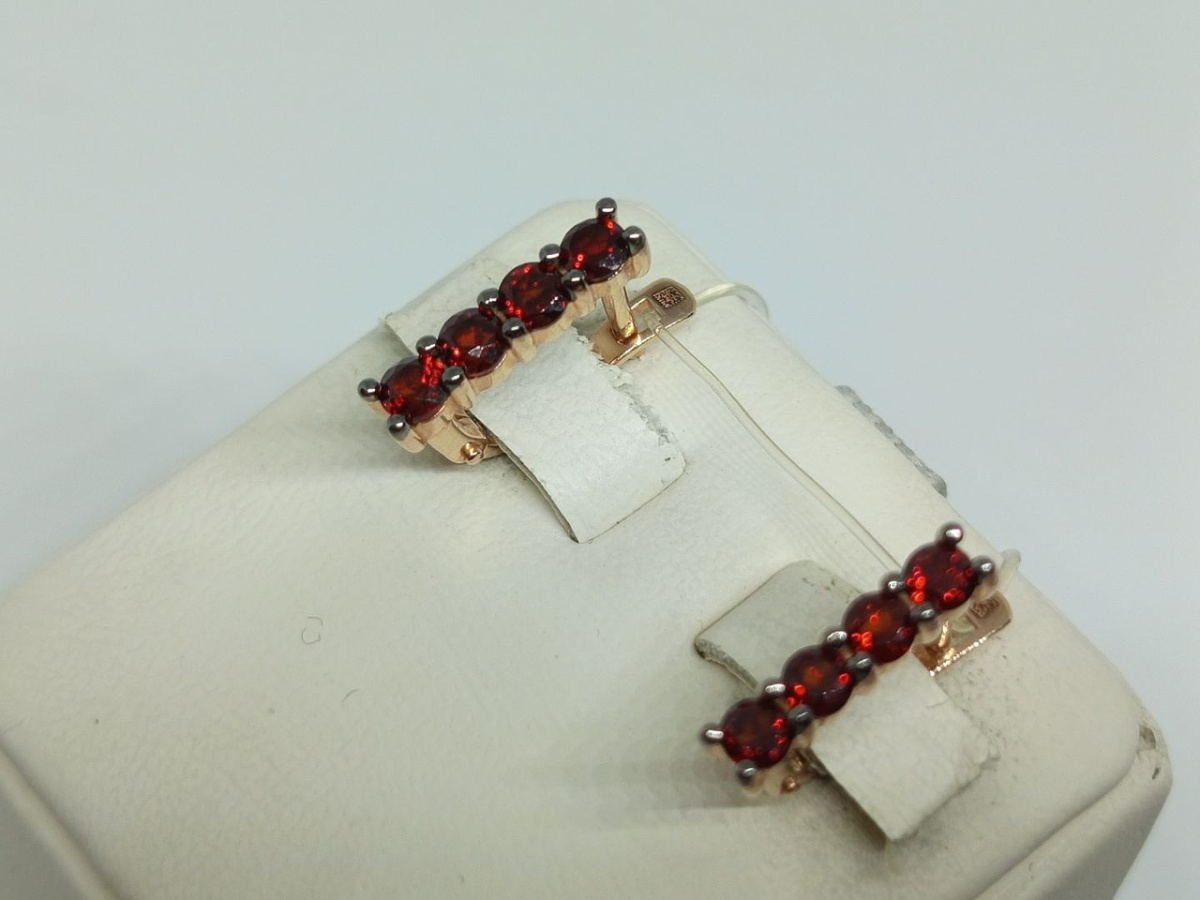 51-320-01632-3 СЕРЬГИ ГРАНАТ (Au 585)