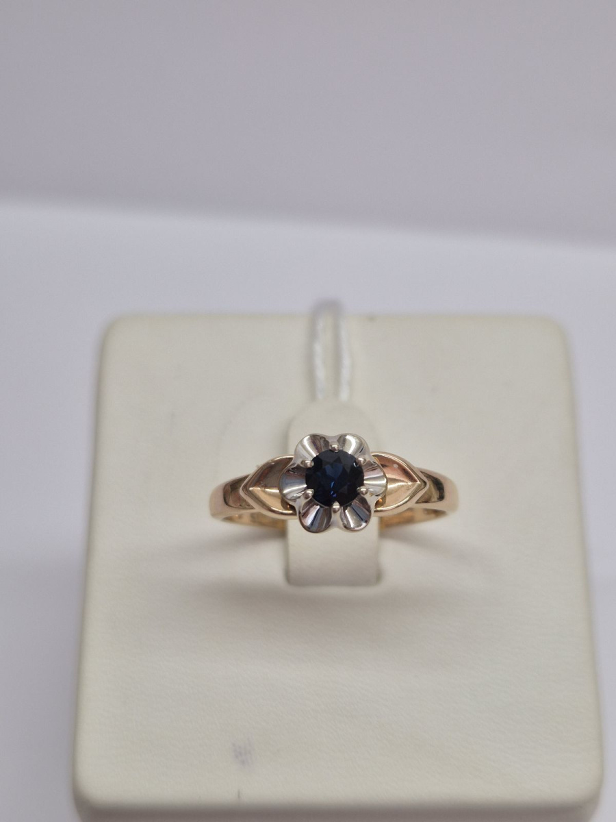 КОЛКМ585 КОЛЬЦО С КАМНЕМ (Au 585)