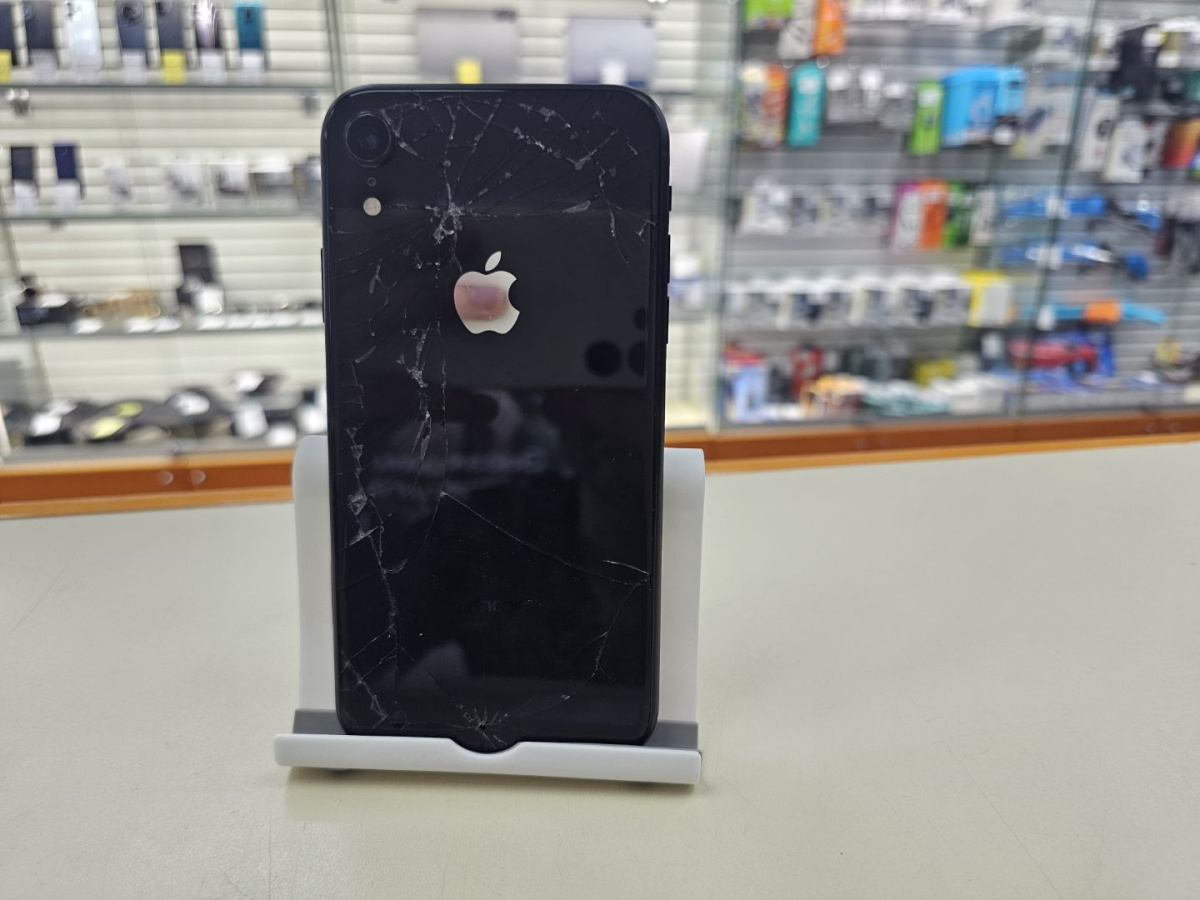 Смартфон Apple iPhone 11 128Gb