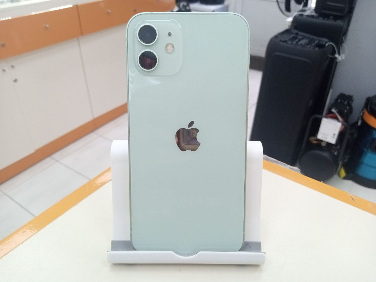 Смартфон Apple iPhone 12 128Gb