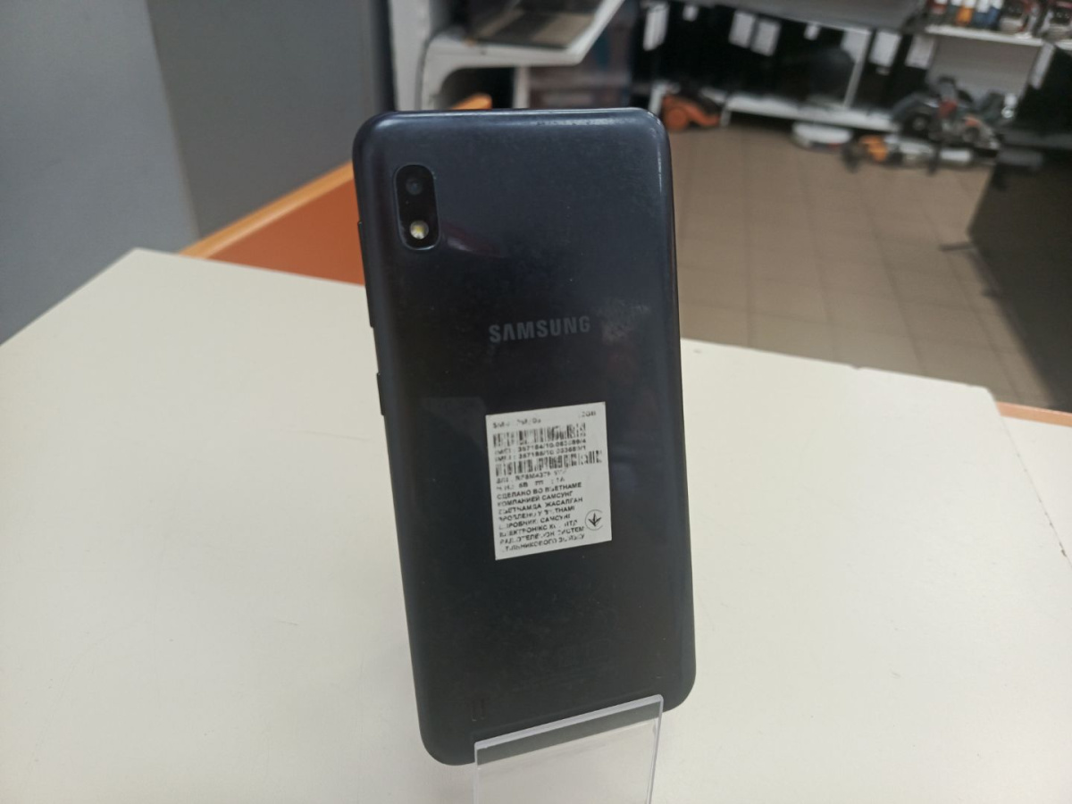 Смартфон Samsung Galaxy A10 2/32