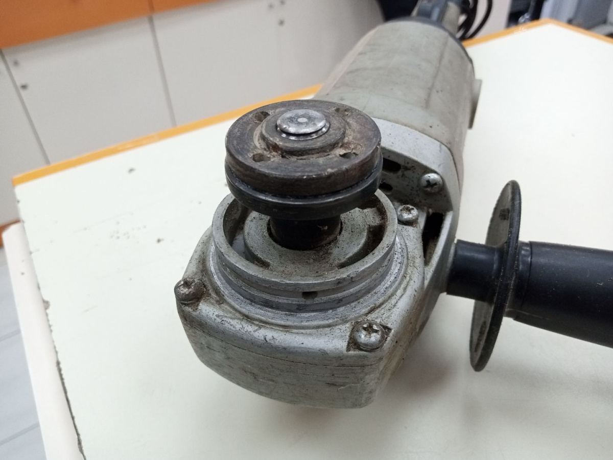 УШМ (Болгарки) Интерскол УШМ-150/1300