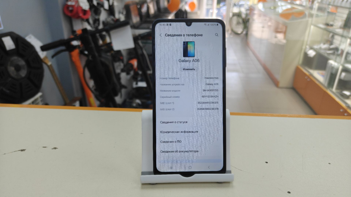 Смартфон Samsung Galaxy A06 4/64