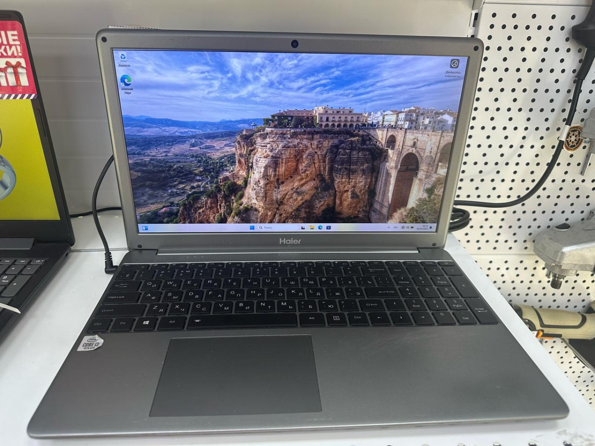 Ноутбук Haier I1500SD; Core i3-10110U, Intel UHD Graphics, 8 Гб, 128 Гб, Нет
