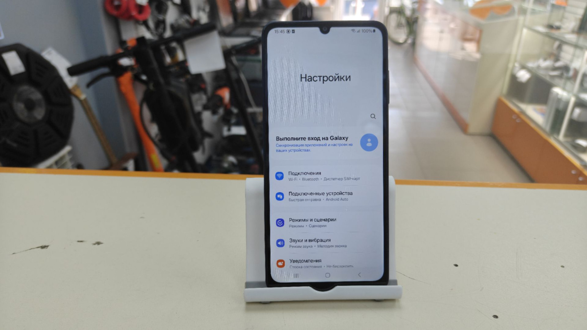 Смартфон Samsung Galaxy A06 4/64