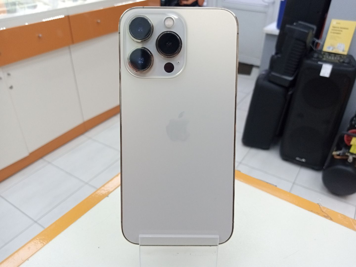 Смартфон Apple iPhone 13 Pro 128Gb