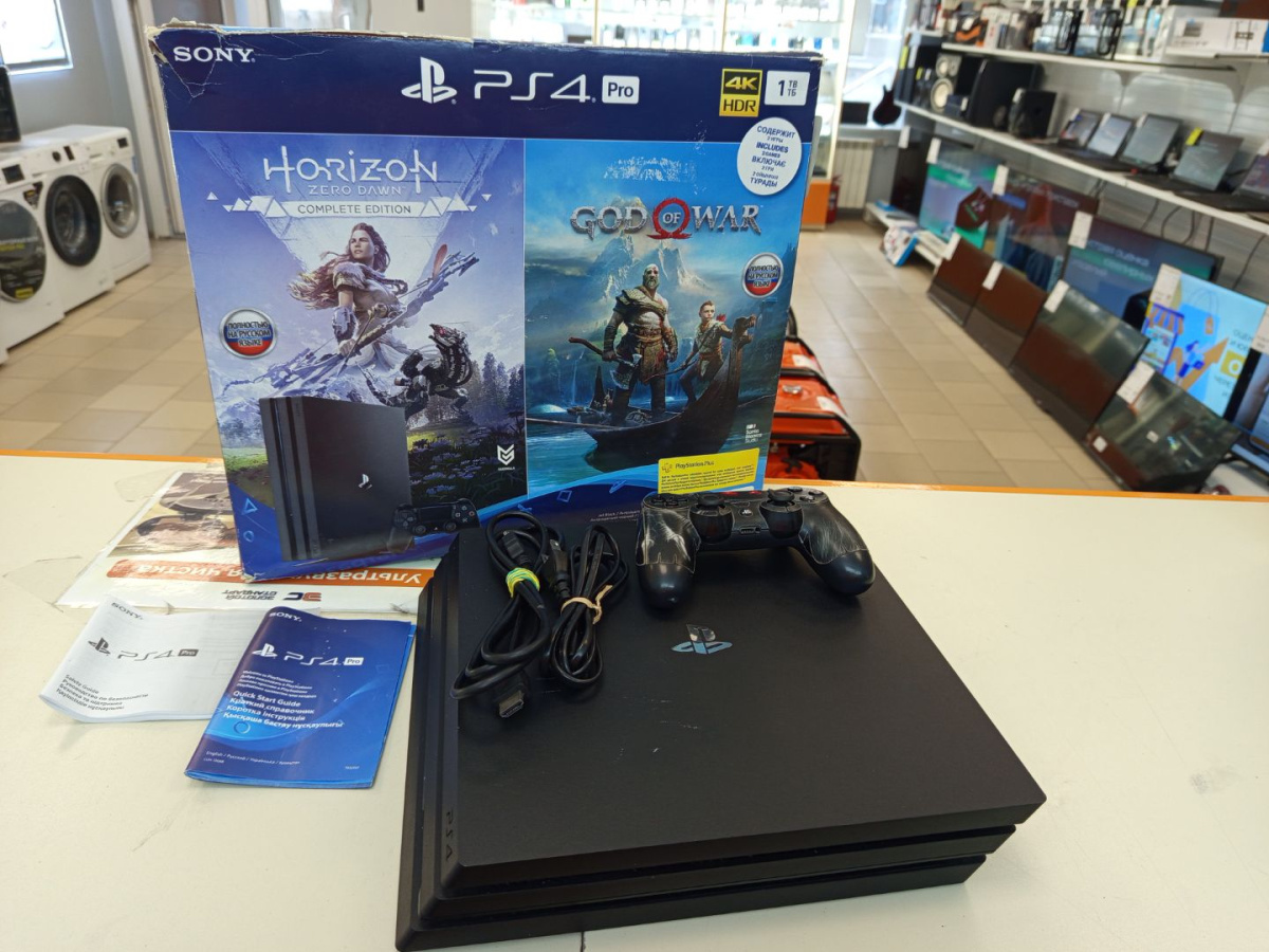 Игровая приставка PlayStation 4 Pro 1Tb