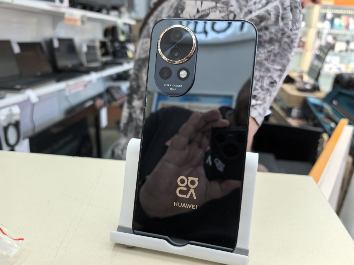 Смартфон Huawei Nova 13 12/256