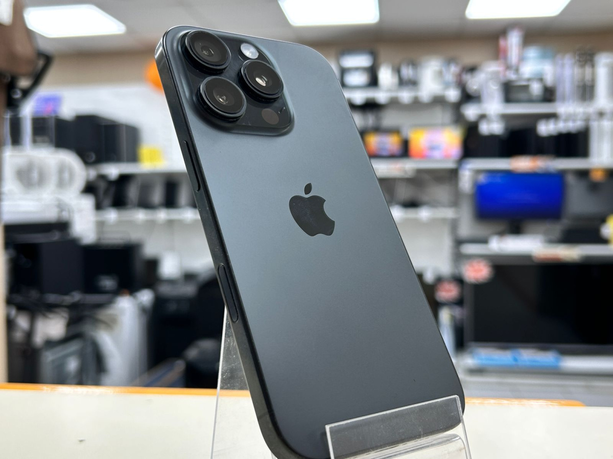 Смартфон Apple Iphone 16 Pro 128Gb