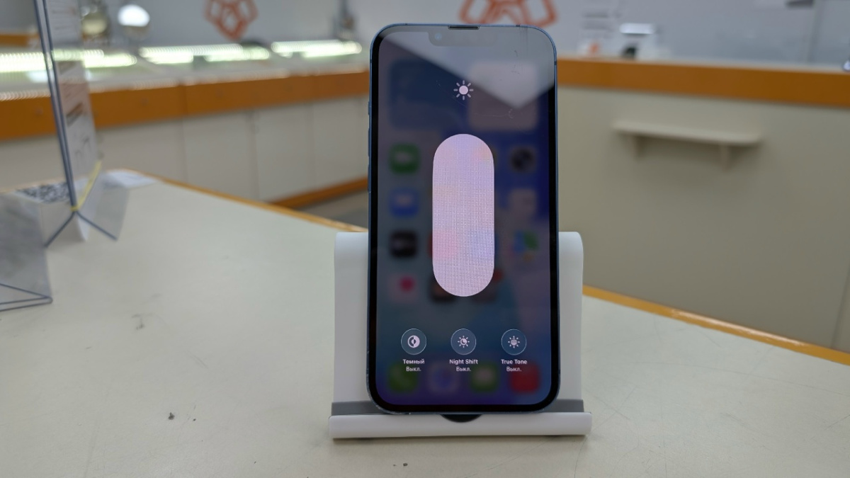 Смартфон Apple iPhone 13 128Gb