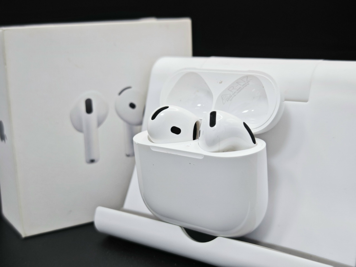 Наушники беспроводные Apple AirPods 4 Без ANC