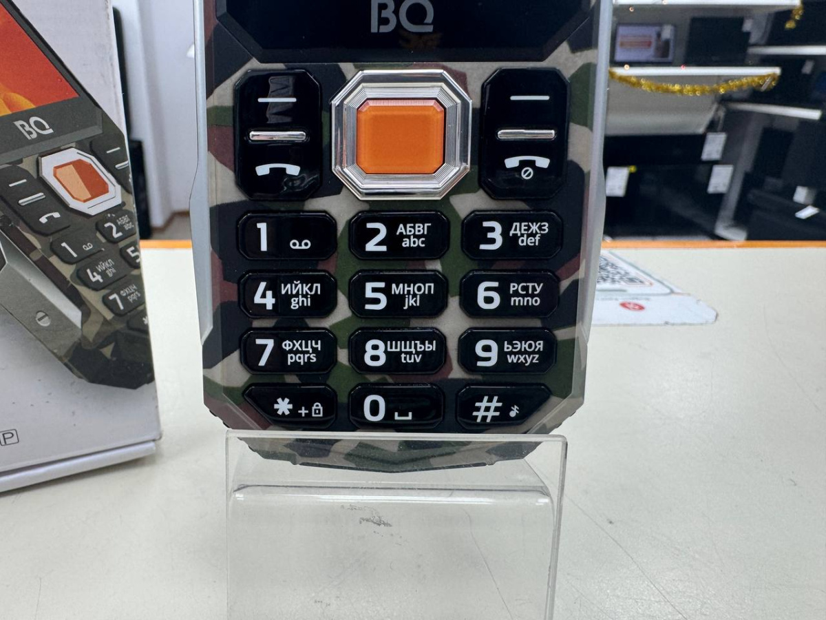 Мобильный телефон BQ 2817