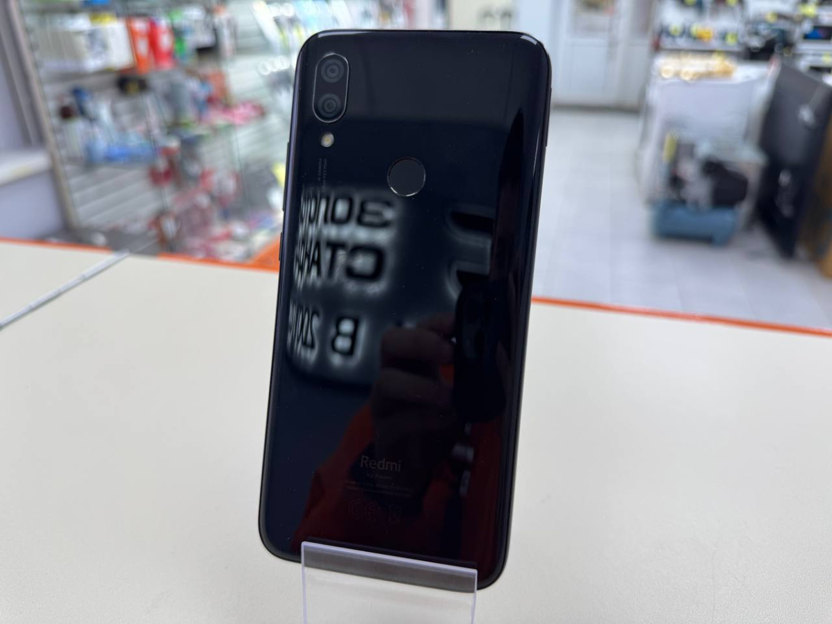 Смартфон Xiaomi Redmi 7 2/16