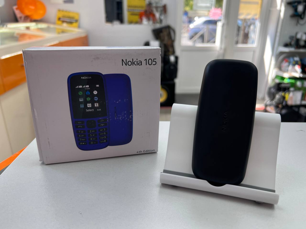 Мобильный телефон Nokia 105