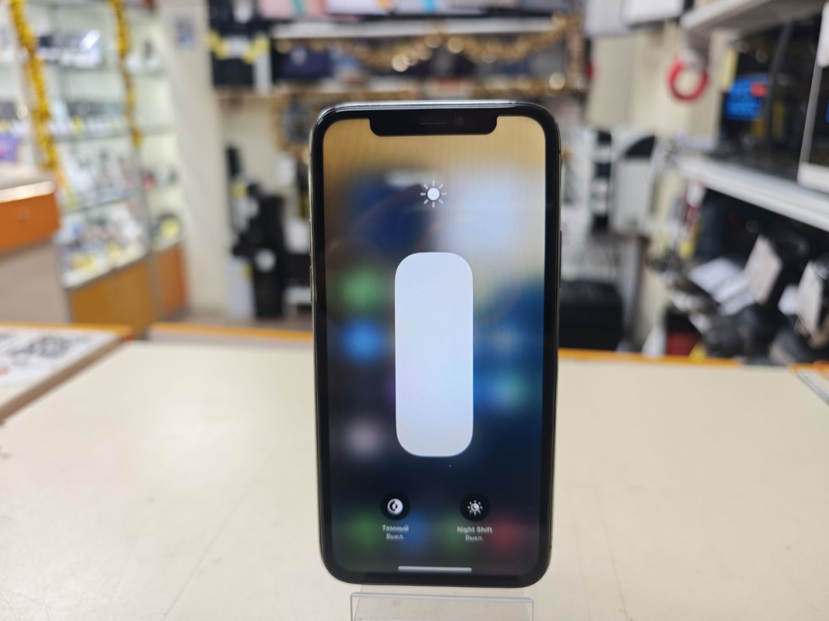 Смартфон Apple iPhone 11 Pro 64Gb