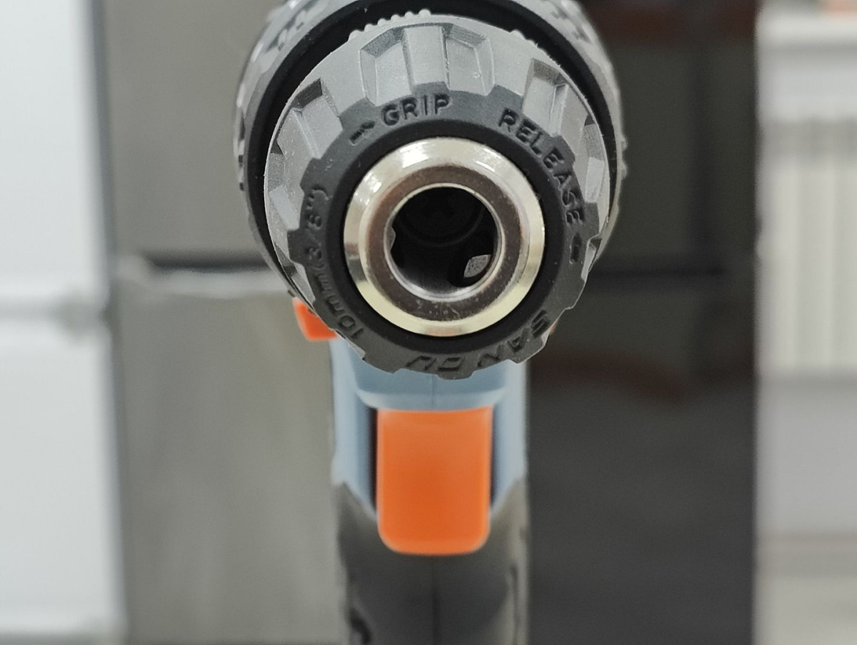 Шуруповерт ELTI CD-18-2L