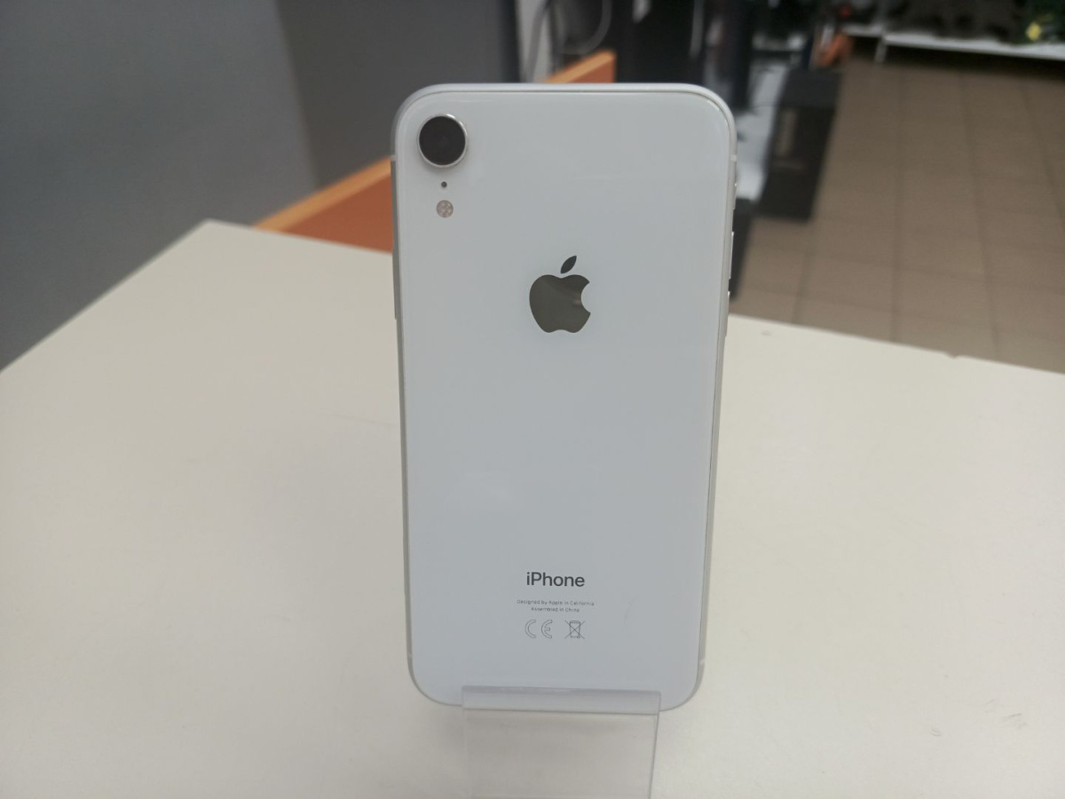 Смартфон Apple iPhone Xr 64Gb