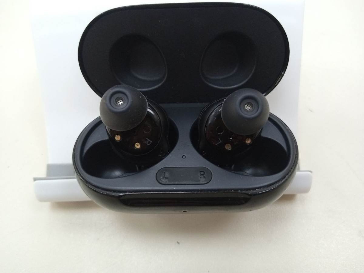 Наушники беспроводные SAMSUNG BUDS+