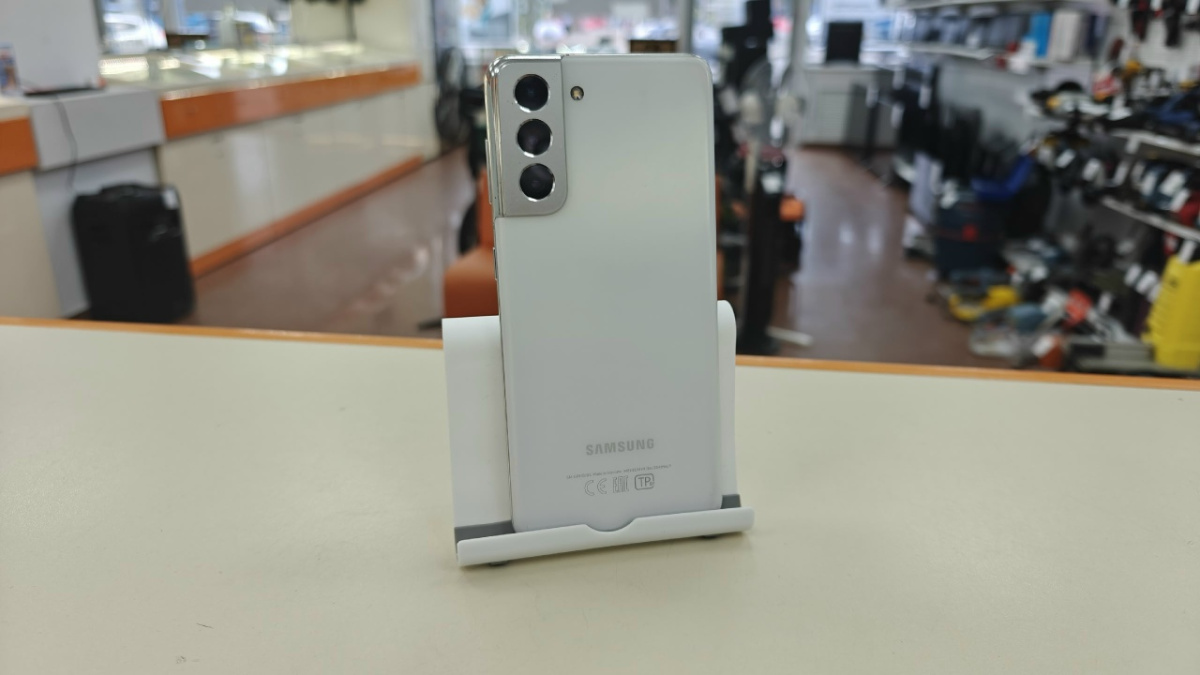 Смартфон Samsung Galaxy S21 5G 8/256