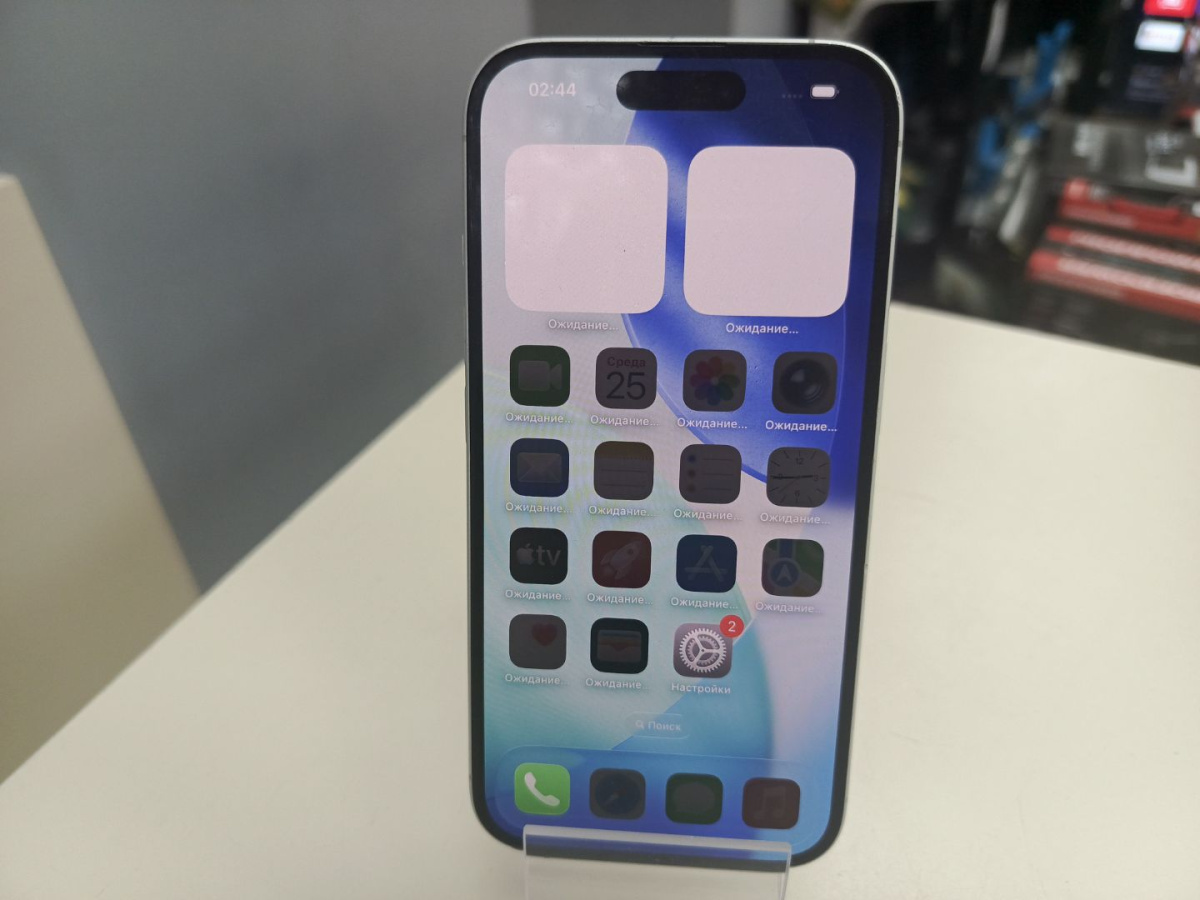 Смартфон Apple Iphone 16 128Gb