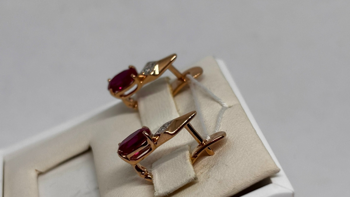 СКМИ585 СЕРЬГИ С КАМНЯМИ (Au 585)