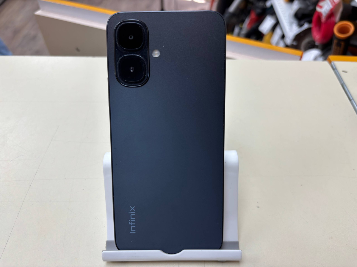 Смартфон Infinix Smart 10 3/64