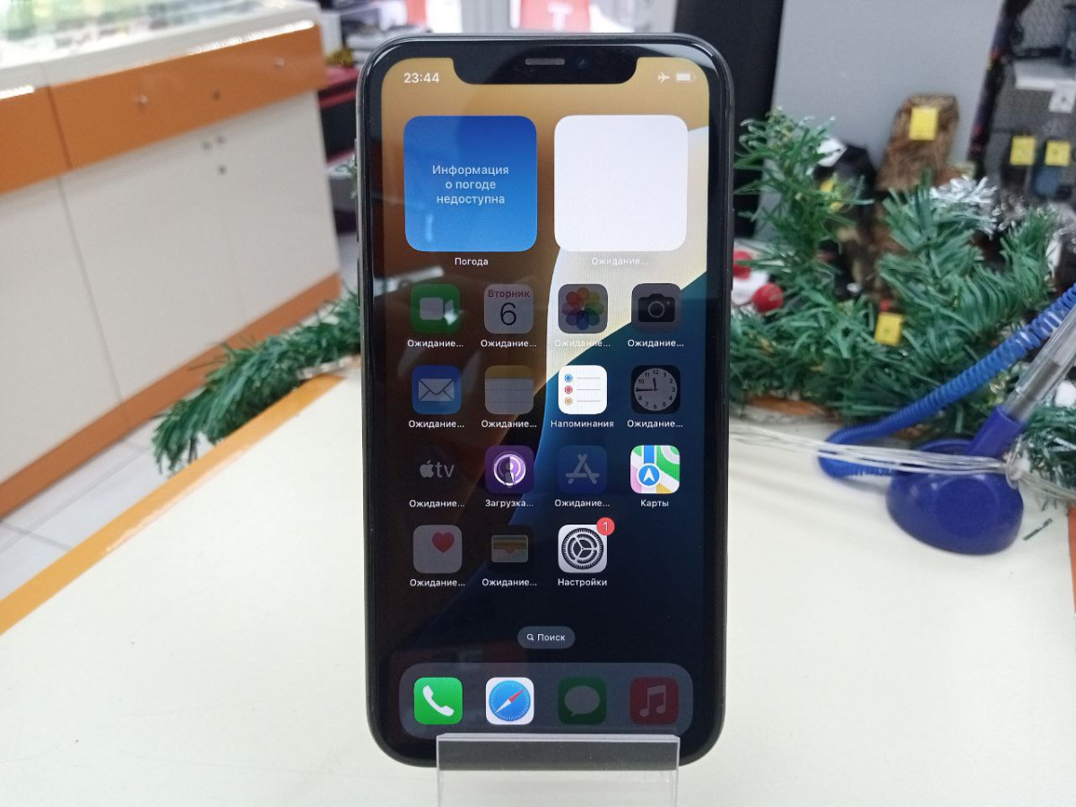 Смартфон Apple iPhone 11 128Gb