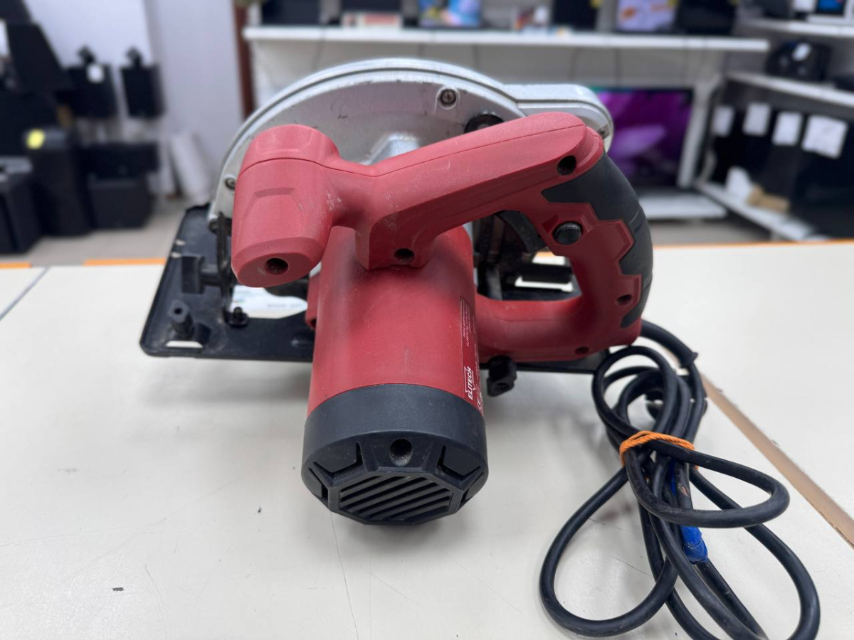 Дисковая пила Elitech ПД 1500
