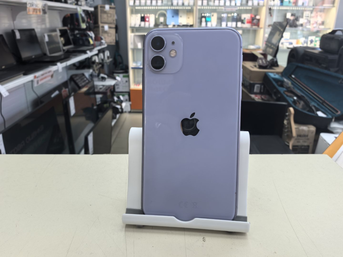 Смартфон Apple iPhone 11 64Gb