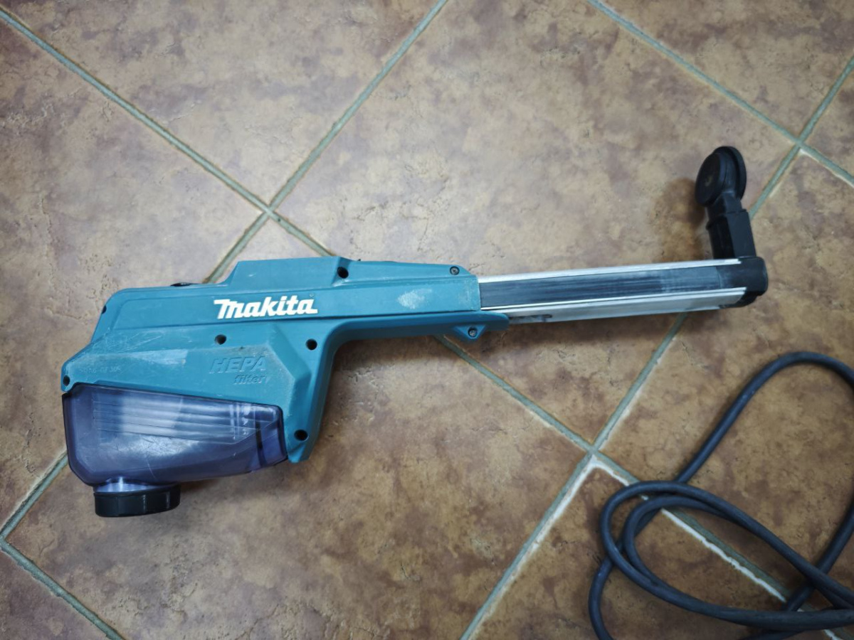 Перфоратор Makita HR2652