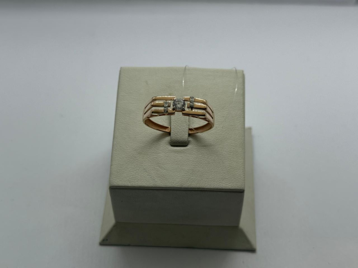 КОЛЬЦО С КАМНЯМИ (Au 585)