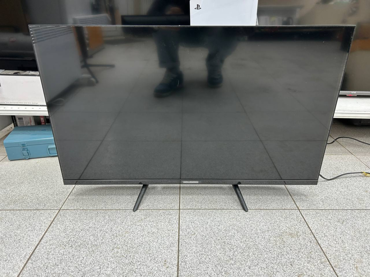 LED Телевизор Holleberg HTV-LED32HD103T2