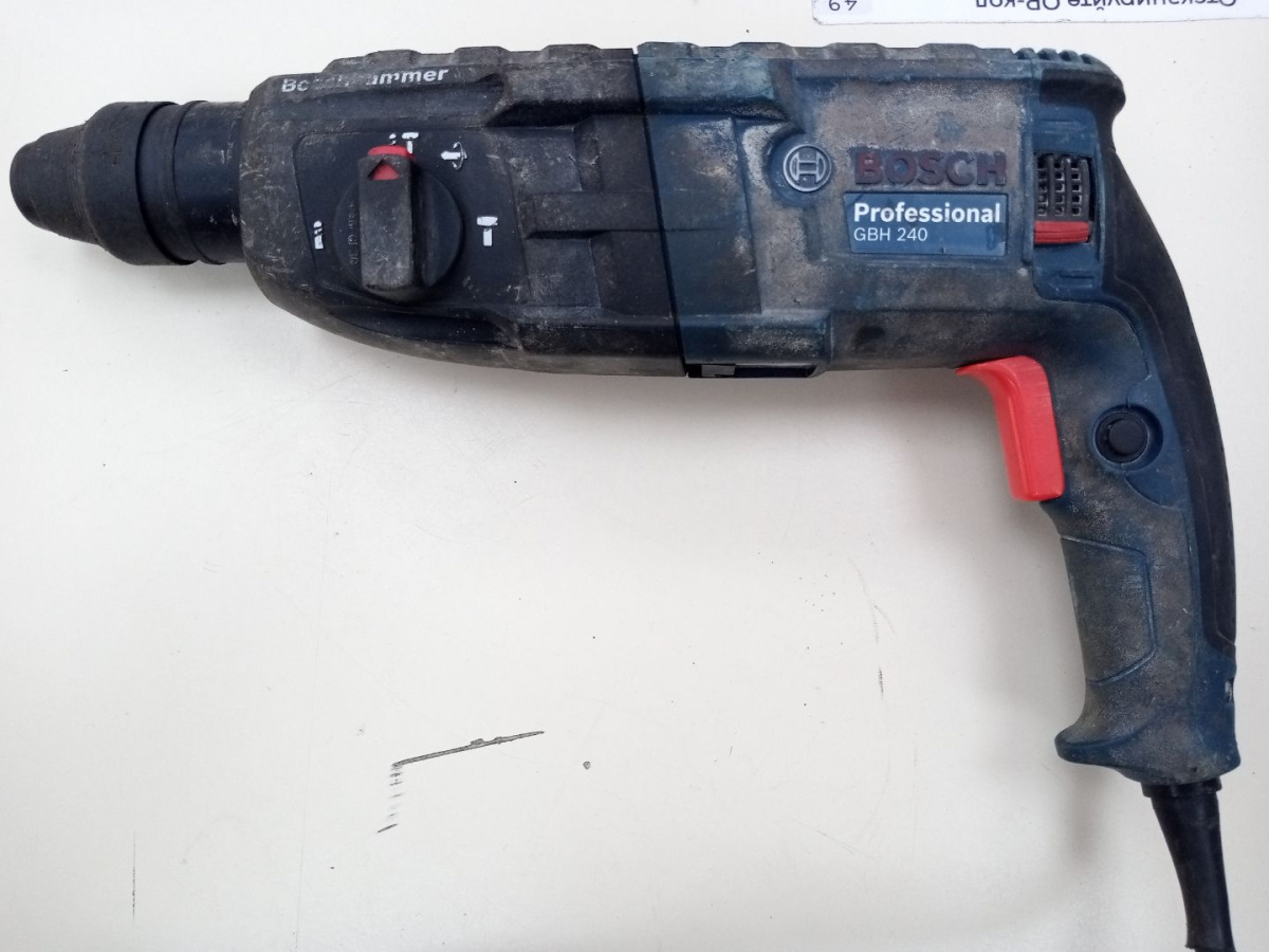 Перфоратор Bosch GBH 240