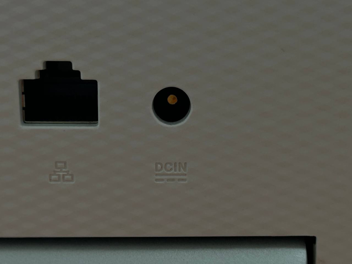 Моноблок Asus; Pentium Silver J5005, GeForce MX110, 4 Gb, Нет, 500 Гб