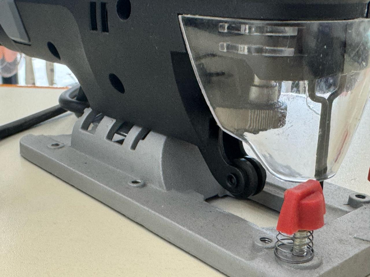 Лобзик P.I.T. PST70-C1