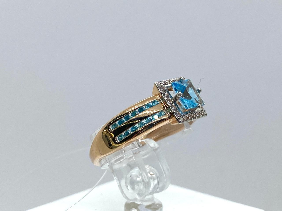 КОЛЬЦО ТОПАЗ с камнями (Au 585)