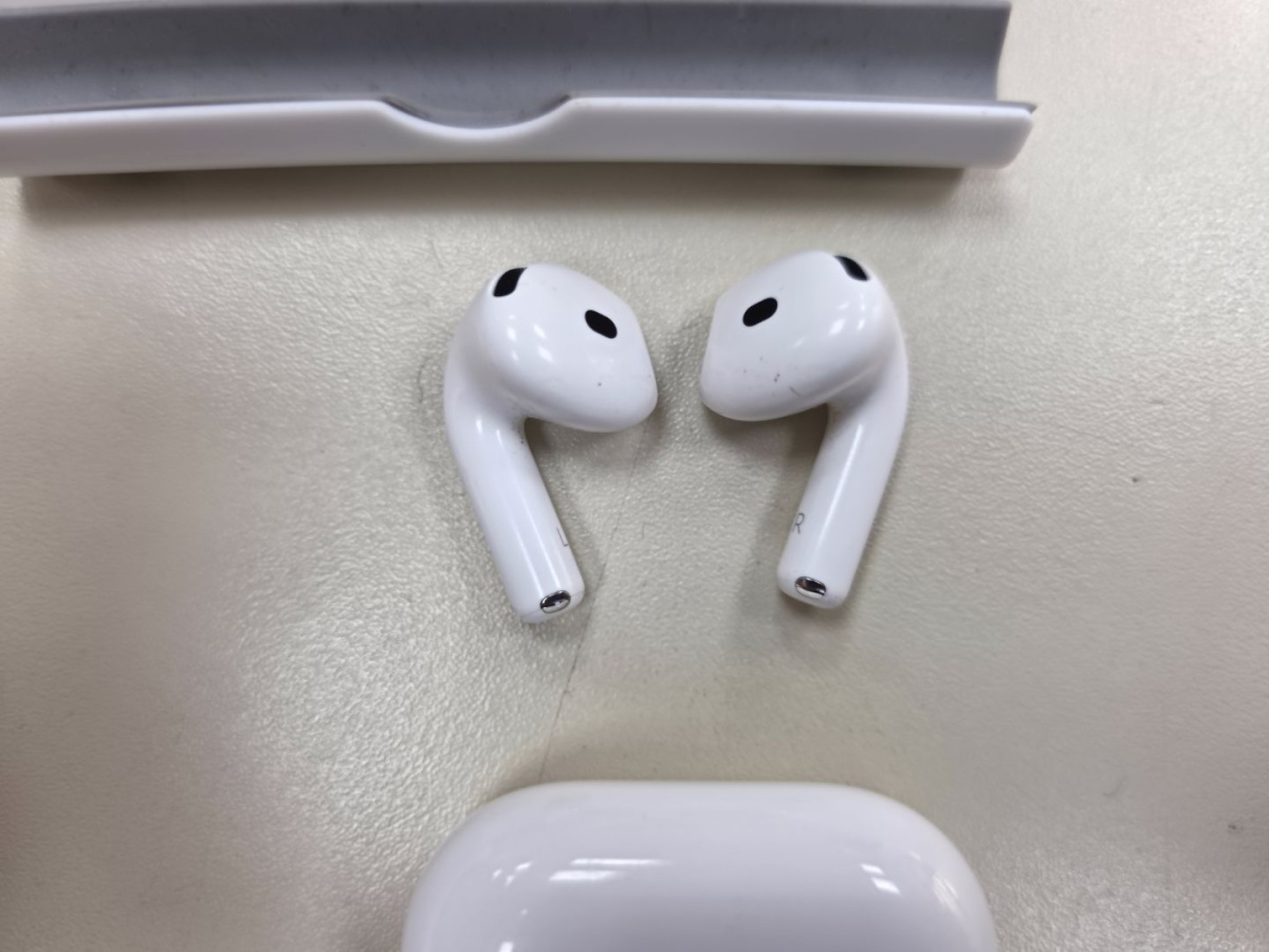 Наушники беспроводные Apple AirPods 4 с ANC