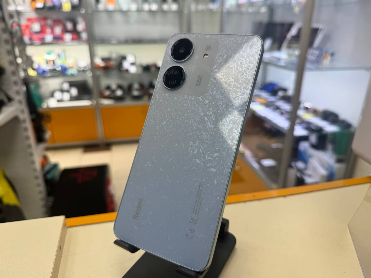 Смартфон Xiaomi Redmi 13C 8/256