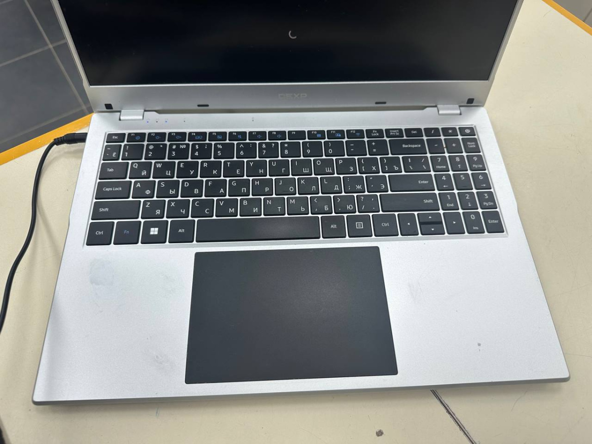 Ноутбук Dexp; Celeron N4020, Intel UHD Graphics, 8 Гб, 256 Гб, Нет