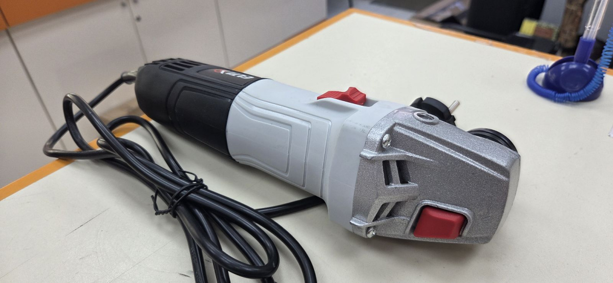 Угловая шлифмашина Elti МШУ-125/1000ПР